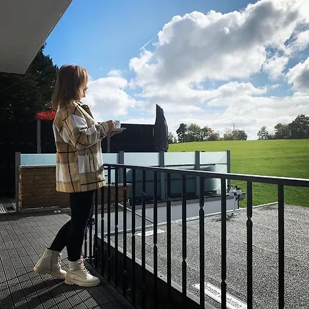 Olaf & Olga Buchali Gbr Harscheid