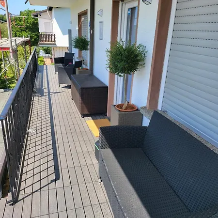 Vakantiehuis Olaf & Olga Buchali Gbr Harscheid