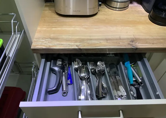 Olaf & Olga Buchali Gbr Harscheid